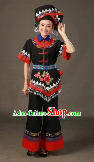 Traditional Chinese Ethnic Minority Zhuang People Folk Clothing and Hat Complete Set for Women