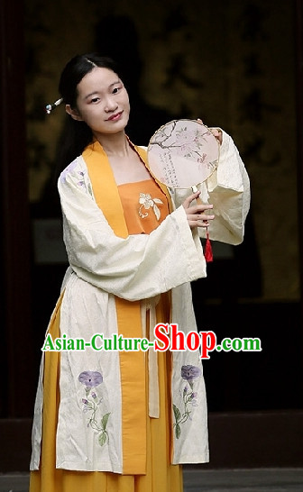 Chinese Folk Hanfu Robe Clothes and Fan Complete Set for Women