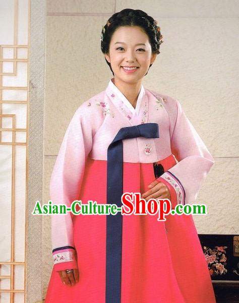 Korean Traditional Hanbok Robe for Ladies