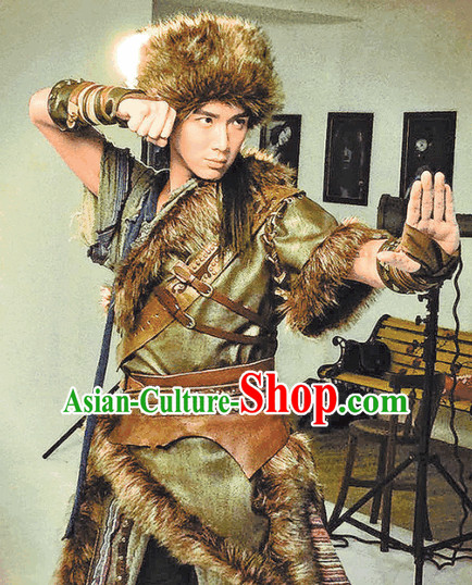 Chinese Ancient Kung Fu Master Costume and Hat for Men