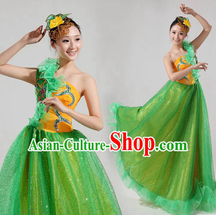 Asian Dance Costume Group Dance Costumes Dancewear China Dress Dance Wear and Headpieces Complete Set