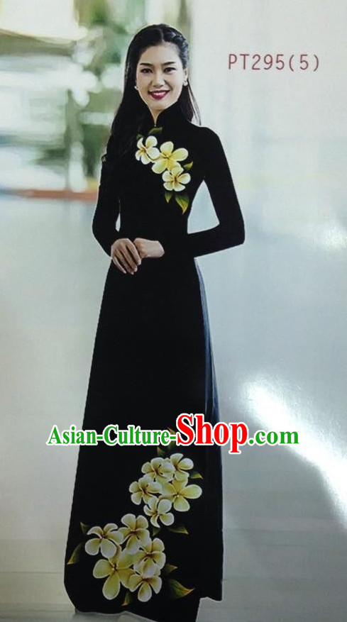 Black Vietnamese Ao Dai Suit for Women