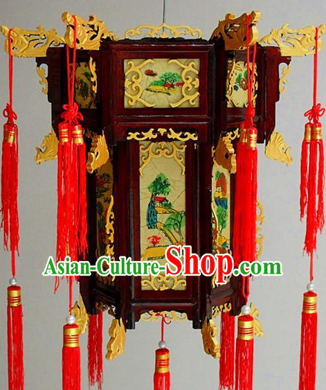 Traditional Chinese Classical Natural Wood and Carved Hanging Palace Lantern