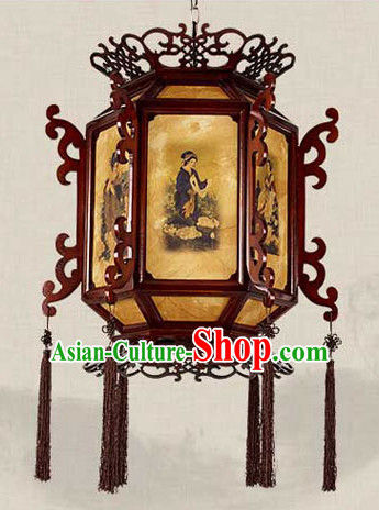 Traditional Chinese Classical Natural Wood and Carved Hanging Palace Lantern