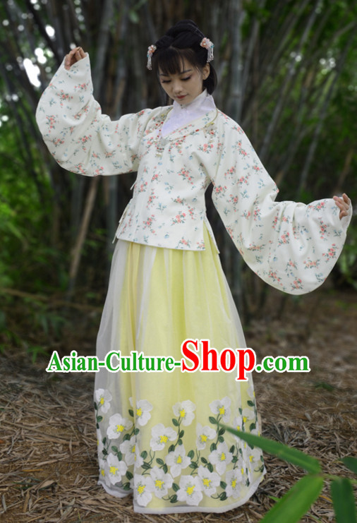 Ancient Chinese Song Dynasty Clothing and Hair Accessories Complete Set for Women