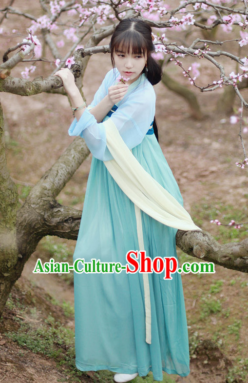 Chinese Classical Tang Dynasty Clothing for Women or Girls