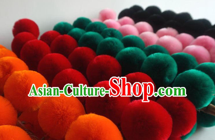 Handmade Beautiful Colored Pompoms Pompom for Decoration Opera Film