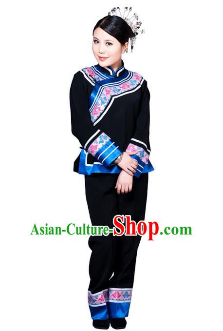 Traditional Chinese Miao Nationality Dancing Costume, Hmong Female Folk Dance Ethnic Dress, Chinese Tujia Minority Nationality Embroidery Costume for Women