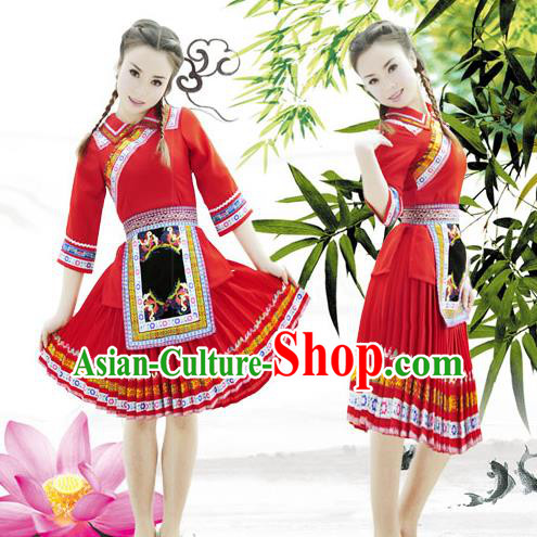 Traditional Chinese Tujia Nationality Dancing Costume, Tujiazu Female Folk Dance Ethnic Pleated Skirt, Chinese Tujia Minority Nationality Embroidery Costume for Women