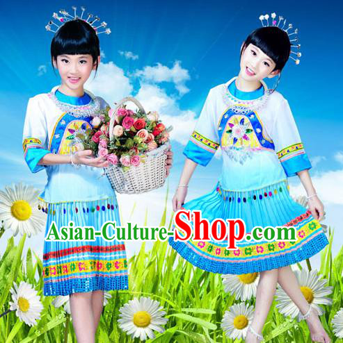 Traditional Chinese Miao Nationality Dancing Costume Accessories Necklace and Longevity Lock, Hmong Children Folk Dance Ethnic Pleated Skirt and Headwear, Chinese Minority Tujia Nationality Embroidery Costume and Hat for Kids