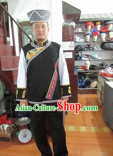 Traditional Chinese Miao Nationality Dancing Costume, Hmong Male Folk Dance Ethnic Dress, Chinese Minority Tujia Nationality Embroidery Costume for Men