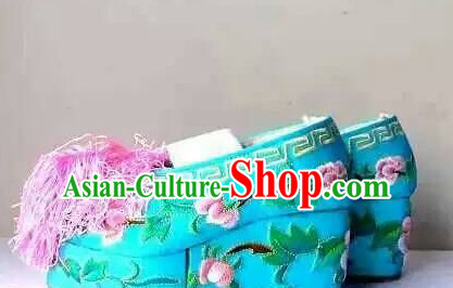 Handmade Ancient Traditional Chinese Handmade and Embroidered Hanfu Lotus Shoes China Shoes