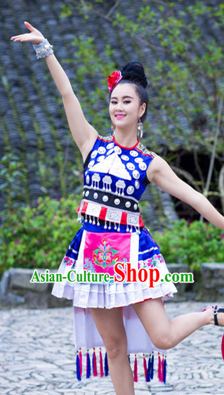 Chinese Folk Miao Ehtnic Clothing for Women