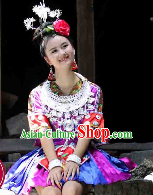 Chinese Folk Miao Ehtnic Clothing for Women