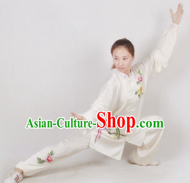 Top Chinese Traditional Martial Arts Uniforms for Women