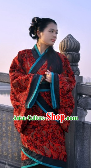 Ancient Chinese Clothing Dress Garment and Hair Accessories Complete Set for Women