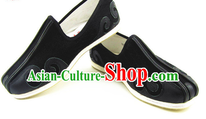 Top Black Chinese Traditional Tai Chi Shoes Kung Fu Shoes Martial Arts Auspicious Cloud Shoes for Men or Women