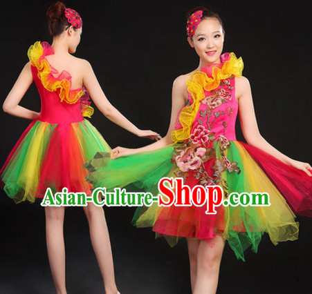 Chinese Folk dancing Costumes Traditional Chinese Fan Dancing Costume Ribbon dancingwear and Headwear