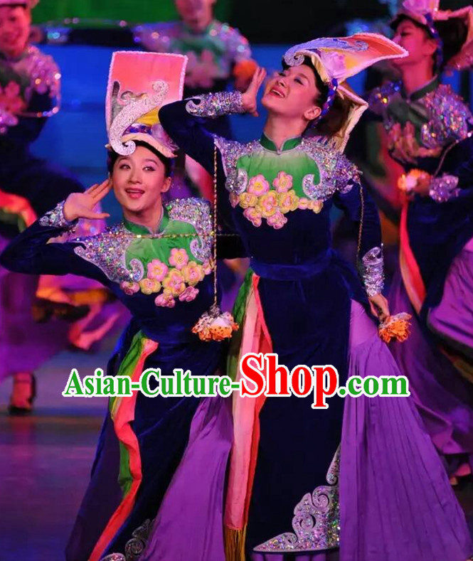 Chinese Miao People Folk Dance Ethnic Dresses Traditional Wear Clothing Cultural Dancing Costume Complete Sets for Women