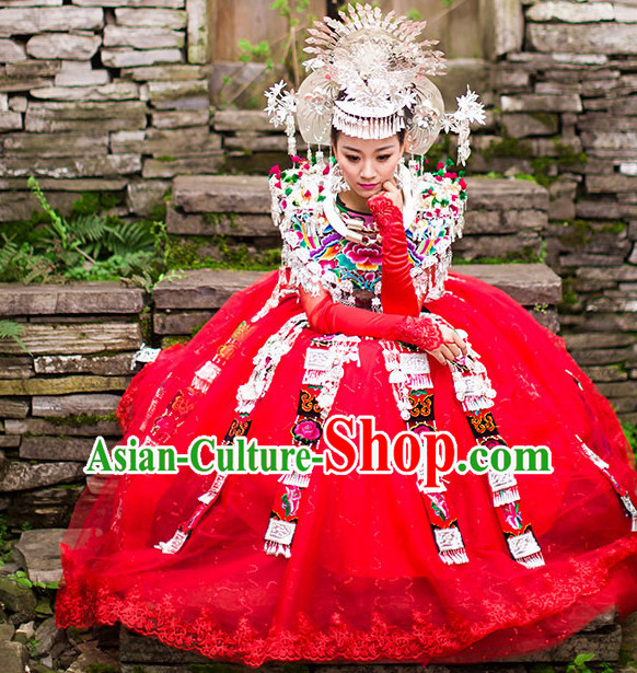 Chinese Hmong Girls Miao Nationality Ethnic Groups Wear Dresses Traditional Clothing for Women