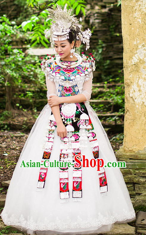 Chinese Hmong Girls Miao Nationality Ethnic Groups Wear Dresses Traditional Clothing for Women