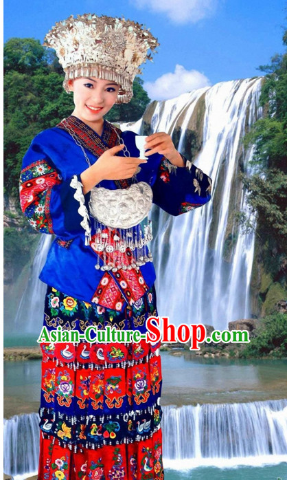 Chinese Miao Ethnic Clothing Minority Clothing Cultural Costumes and Hat Complete Set for Women