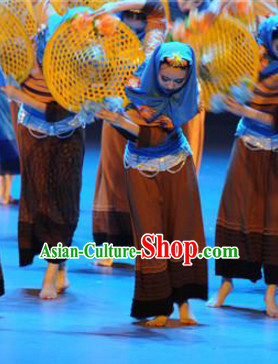 Chinese Traditional Stage Costumes Theater Costumes Professional Theater Costume for Women