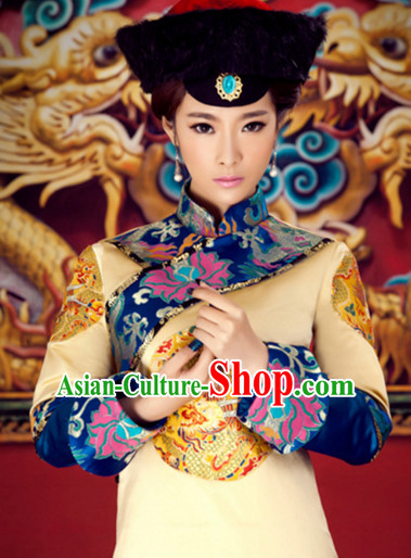 Traditional Qing Dynasty Chinese Women Empress Clothing Imperial Princess Dresses National Costume and Hair Ornaments Complete Set