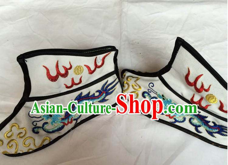 China Beijing Opera Embroidered Dragon Shoes