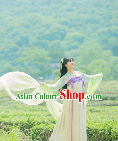 Chinese Ancient Tang Dynasty Ruqun Clothing Complete Set for Women