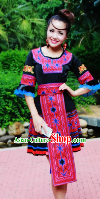 Hmong Women Minority Dresses Miao Girls Clothing Ethnic Miao Minority Dance Costume Minority Dress Dance Miao Costumes and Hat Complete Set