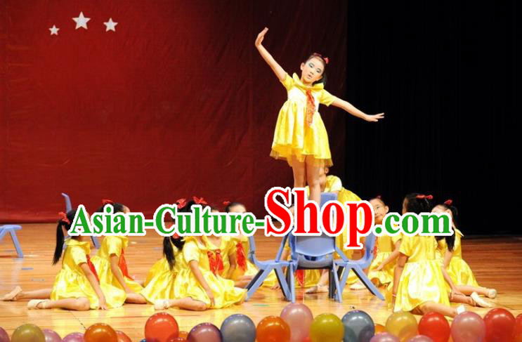 Traditional Chinese Yangge, Children Kindergarten Fan Dancing Wholesale Costume, Folk Dance Yangko Costume Dancewear for Kids