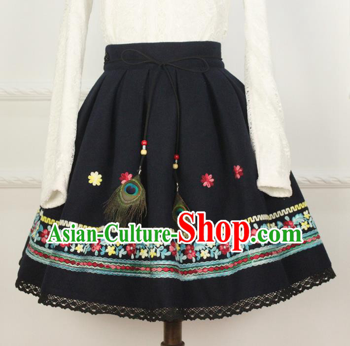 Traditional Classic Women Clothing, Traditional Chinese Classic Hanfu Woolen Embroidered Skirt for Women