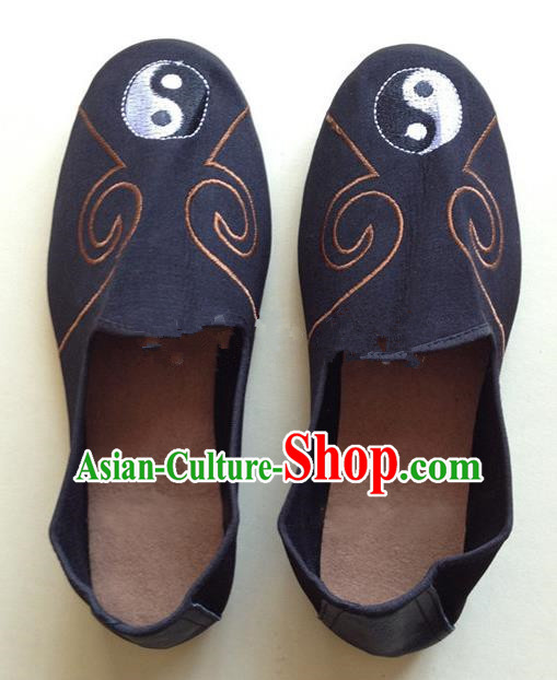 Traditional Chinese Wudang Taoist Supplies Shoes Tai Chi Yin Yang Shoes Martial Arts Fabric Shoes for Men