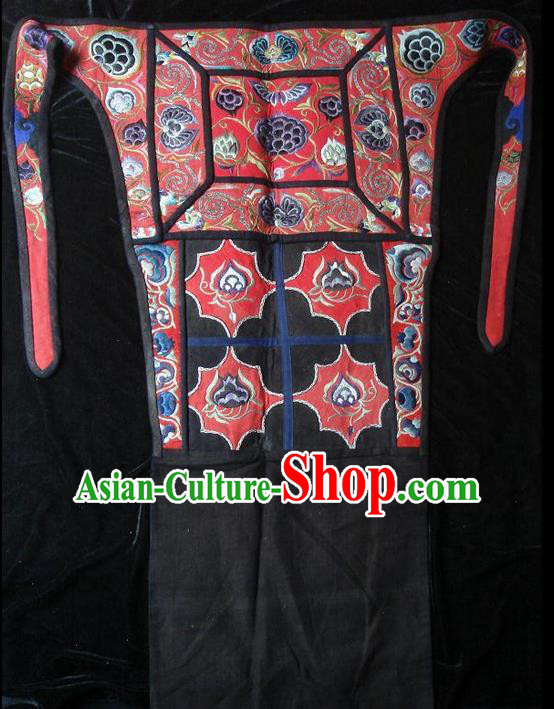 Traditional Chinese Miao Nationality Dancing Costume Apron, Hmong Female Folk Dance Ethnic Pinafore, Chinese Minority Nationality Handmade Embroidery Waist Pack for Women