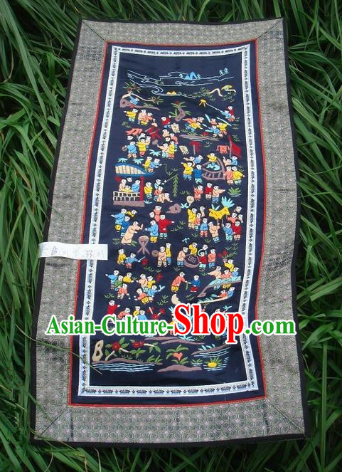 Traditional Chinese Miao Nationality Classic Hand Made Embroidery Flake-One Hundred of Children