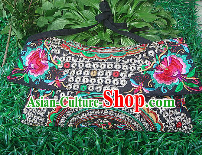 Traditional Chinese Miao Nationality Palace Handmade Single-Sided Embroidery Peony Handbag Hmong Handmade Embroidery Canvas Messenger Bags for Women