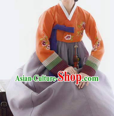 Traditional Korean Costumes Bride Wedding Orange Blouse and Purple Silk Dress, Korea Hanbok Princess Court Embroidered Clothing for Women
