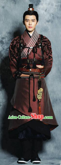 Traditional Chinese Ancient Tang Dynasties Swordsman Prince Embroidered Costume and Handmade Headpiece Complete Set