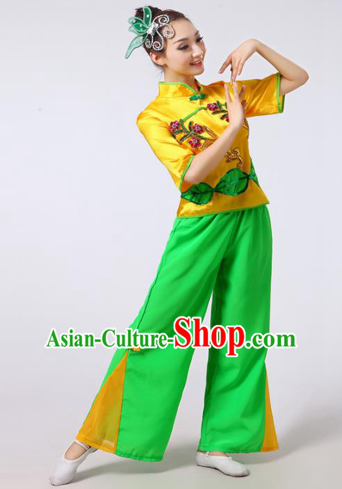 Traditional Chinese Yangge Fan Dancing Costume Modern Dance Dress Clothing and Headwear