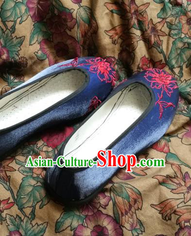 Traditional Chinese National Embroidered Shoes Handmade Navy Satin Shoes, China Hanfu Embroidery Flower Shoes for Women