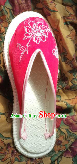 Traditional Chinese National Embroidered Shoes Handmade Bride Pink Satin Slippers, China Hanfu Embroidery Flower Wedding Shoes for Women