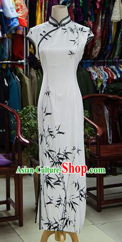 Traditional Ancient Chinese Republic of China White Cheongsam, Asian Chinese Chirpaur Ink Painting Bamboo Qipao Dress Clothing for Women