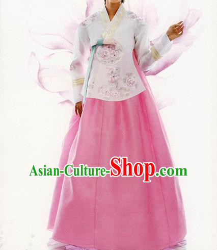 Traditional Korean Costumes Bride Formal Attire Ceremonial White Blouse and Pink Dress, Korea Hanbok Court Embroidered Clothing for Women