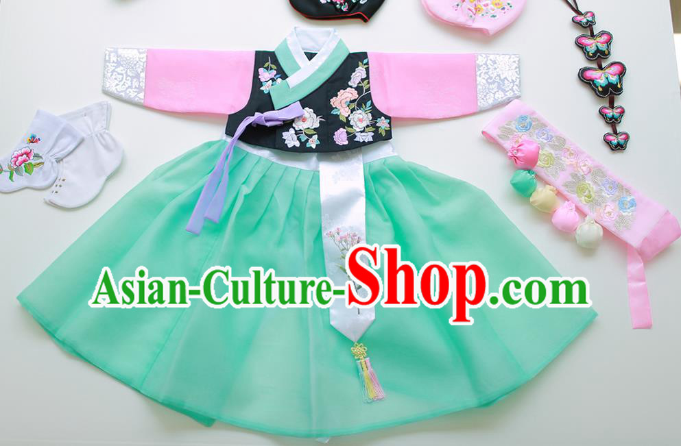 Korean National Handmade Formal Occasions Girls Hanbok Costume Embroidery Black Blouse and Green Dress for Kids