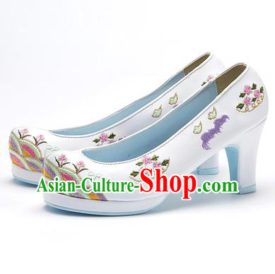 Traditional Korean National Wedding Embroidered Shoes, Asian Korean Hanbok Bride Embroidery White High-heeled Shoes for Women