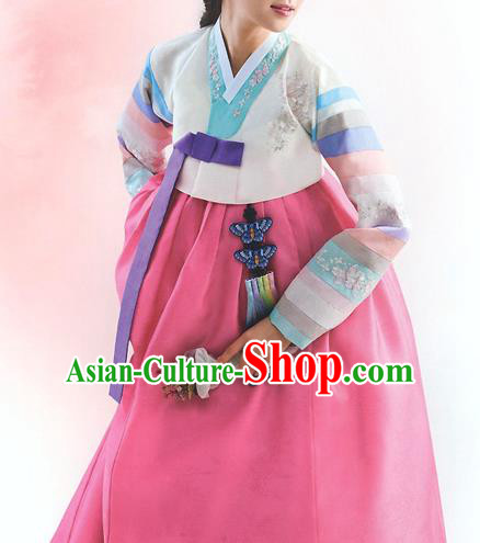 Top Grade Korean National Handmade Wedding Palace Bride Hanbok Costume Embroidered White Blouse and Pink Dress for Women