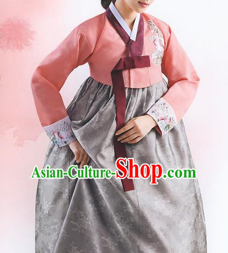 Top Grade Korean National Handmade Wedding Palace Bride Hanbok Costume Embroidered Orange Blouse and Grey Dress for Women