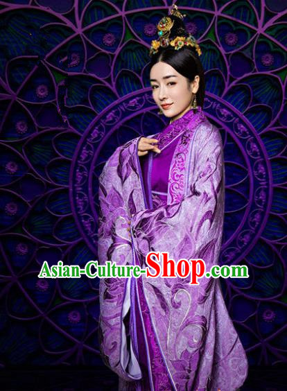 Traditional Chinese Southern and Northern Dynasties Palace Lady Costume, Chinese Ancient Imperial Concubine Embroidered Clothing for Women