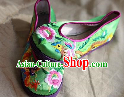 Asian Chinese Traditional Shoes Bride Green Embroidered Shoes, China Peking Opera Handmade Embroidery Phoenix Peony Shoe Hanfu Princess Shoes for Women